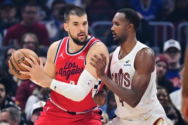 Ivica Zubac se ozlijedio: Najbolji hrvatski košarkaš mora izbivati s parketa