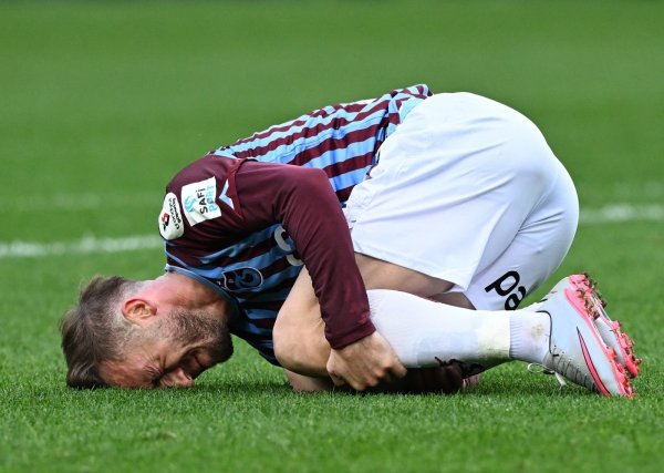 Evo kako je došlo do stravične ozljede BH-nogometaša koja bi mogla značiti i kraj karijere