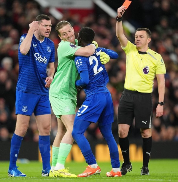 Ošamario je suigrača i zbog toga dobio crveni karton, a sad kaže: Emocije ponekad prevladaju