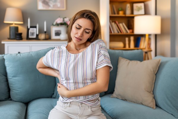 Bol u leđima ili trbuhu često se ignorira i pripisuje svakodnevnim naporima, stresu ili lošem držanju