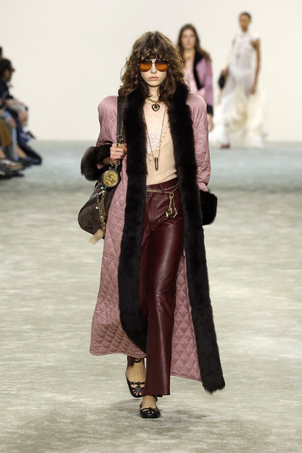 Chloe FW25