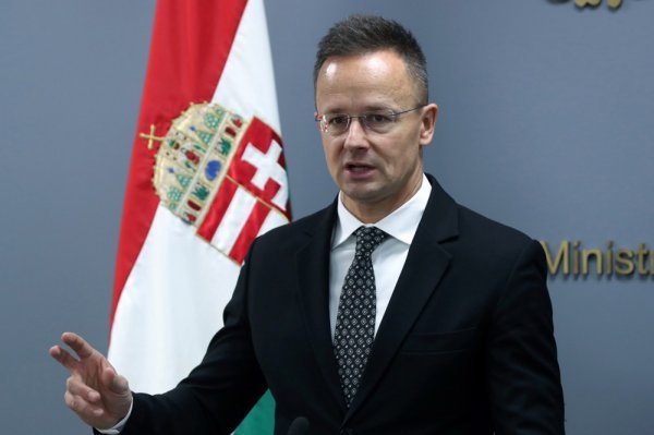 Peter Szijjarto traži od Hrvatske da omogući transport nafte putem Janafa