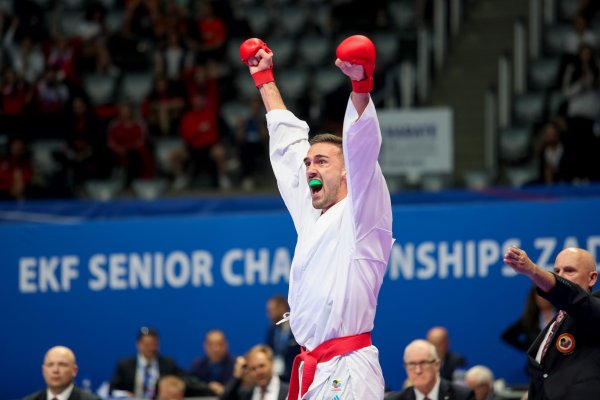 Sjajni Kvesić ušao u četvrtfinale SP-a u karateu