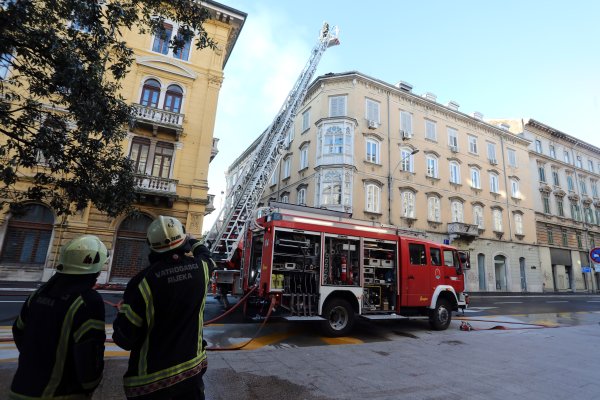 Stanar opožarene zgrade u Rijeci: 'Ovo nije prvi put da se kod njega nešto zapalilo, nitko nije reagirao'