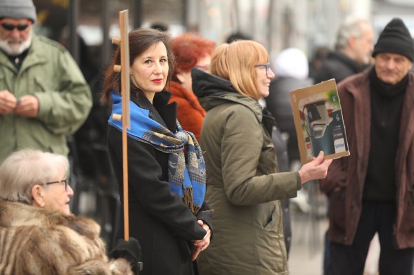 Prosvjed ispred stana Dalije Orešković