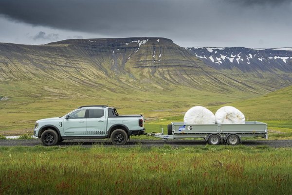 Ford Ranger Stromtrak PHEV