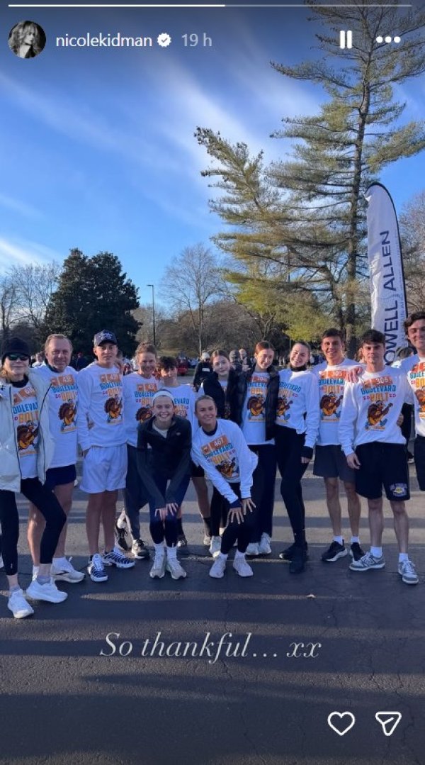Nicole Kidman svoj je prvi Dan zahvalnosti nakon razvoda od Keitha Urbana provela trčeći obiteljsku utrku 'Turkey Trot' u Nashvilleu