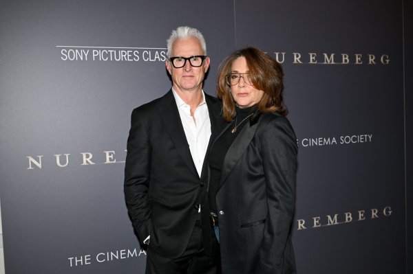 John Slattery i Talia Balsam