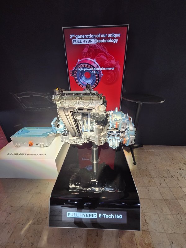 Renault Clio full hybrid E-tech - pogonski sklop