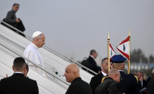 Papa Lav stigao u Libanon