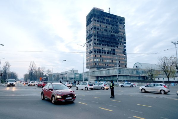 Čeka se rušenje zgrade Vjesnika koja je stradala u požaru