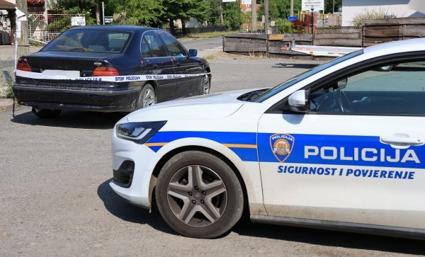 Muškarac (49) s nožem šetao oko ulaznih vrata dječjeg vrtića: Odveli su ga psihijatru pa na sud