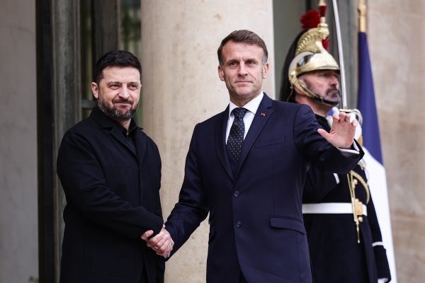 Volodimir Zelenski i Emmanuel Macron