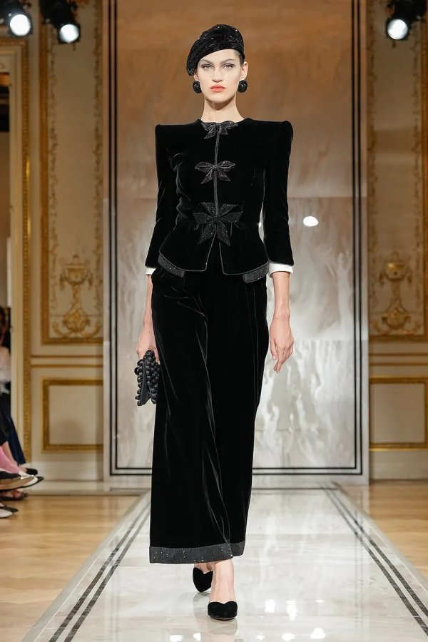 Armani Privé Haute Couture FW25