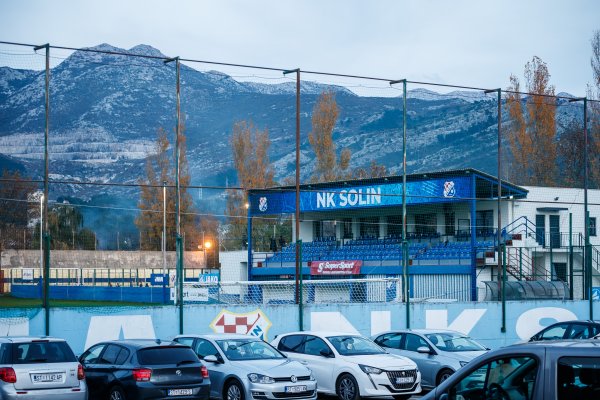 Grafiti s porukama mržnje i nasilja u nekoliko gradova, četvorica prijavljena