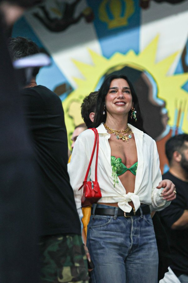 Tajna savršenih trbušnjaka: Ovo je cijena koju Dua Lipa plaća da bi izgledala 'kao milijun dolara'