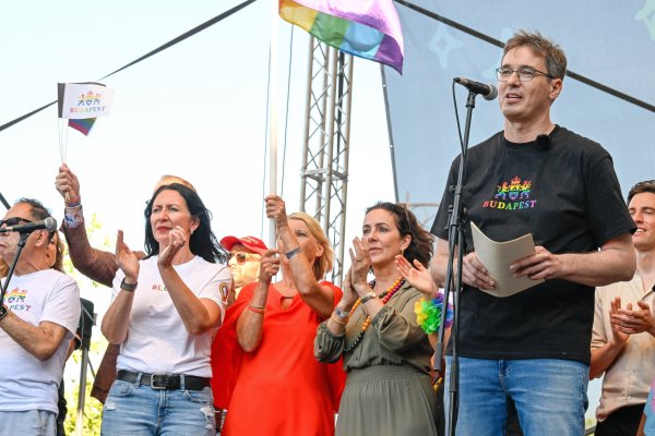 Gergely Karácsony nije neki pjevač, ali ima glazbeni problem