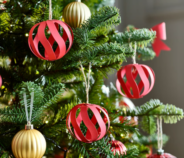 Ikea ukrasi za bor za 0.99 eura