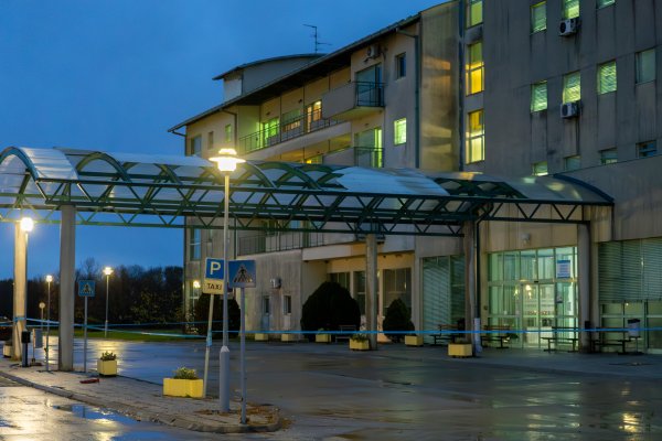 Osječki KBC oglasio se o troje stradalih u prometnoj nesreći u Osijeku: Teško su ozlijeđeni