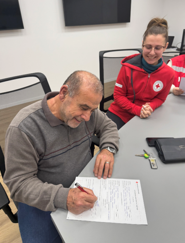 Nakon što je napokon pronašao sina, otac je s velikom zahvalnošću zaključio svoj zahtjev