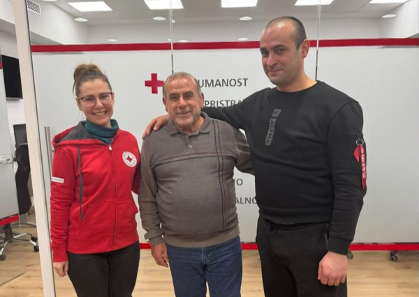 Dirljiv susret oca i sina nakon 40 godina: 'Teško je to prepričati, obojica su bili emotivni'