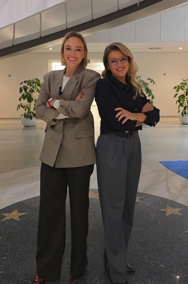 Donna Vekić i Nikolina Brnjac