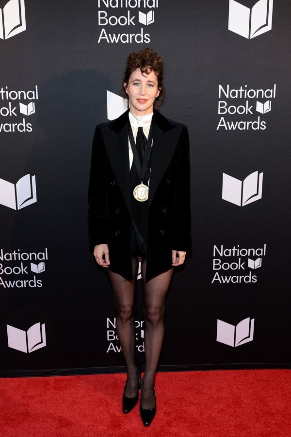 Miranda July tematizira život četrdesetogodišnjakinje koja može voziti kroz život