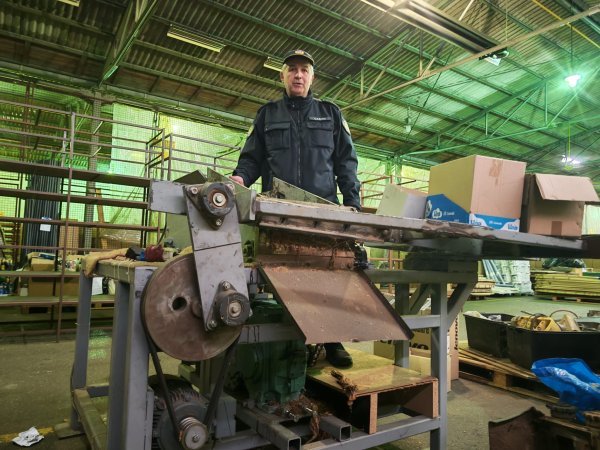 Jedan od zaplijenjenih rezača duhana