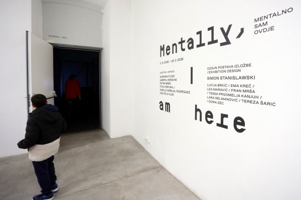 Izložba Mentally, I am here