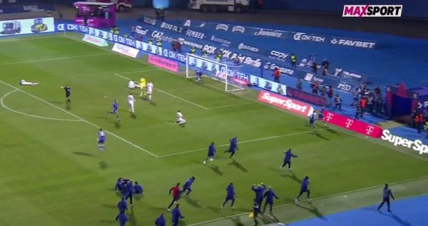 Pogledajte trenutak kad je Hoxha zabio u 102. minuti! Igrači Hajduka u šoku na travi, dinamovci u deliriju