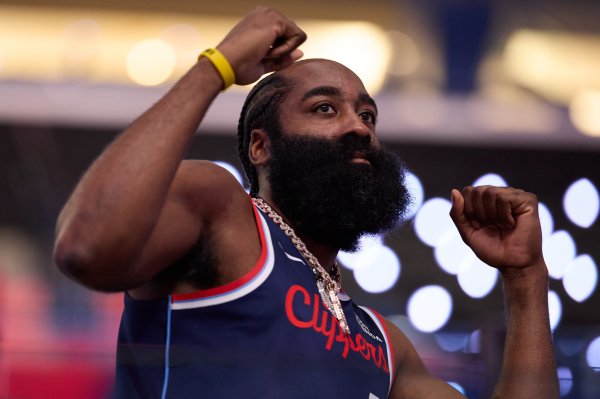 Zubac solidan u porazu, ali njegov suigrač je glavna tema; Harden se popeo među najbolje ikad