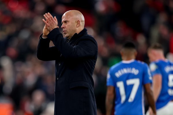 Čelnici Liverpoola održali krizni sastanak na temu 'Arne Slot'. Evo što su odlučili