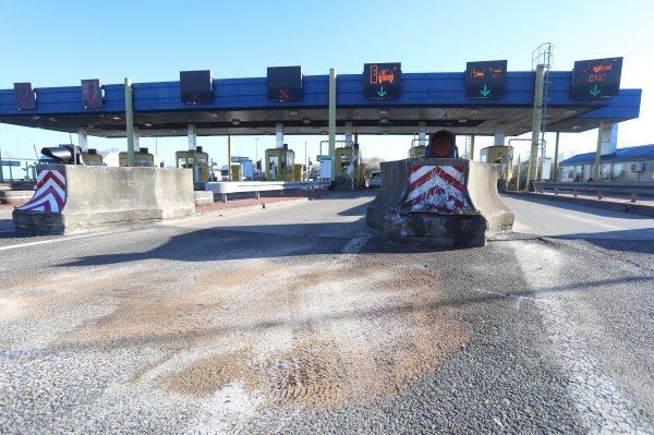 Naplatne kućice ostati će još neko vrijeme