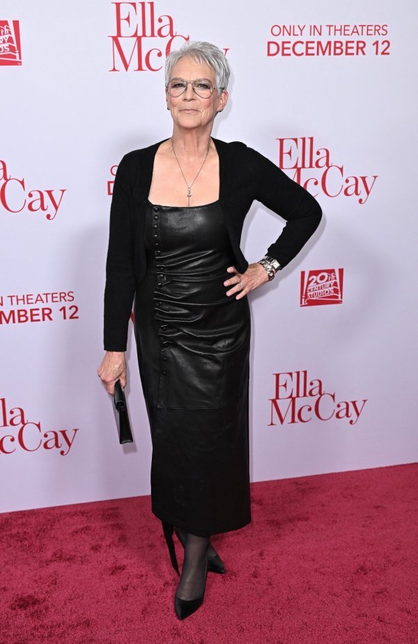 Kožne haljine iznad 50 odlična su ideja, a savršene su i za svečane prigode