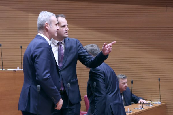 Sabor raspravlja o paketu građevinskih zakona