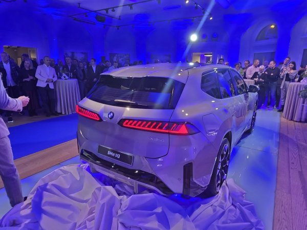 BMW iX3 50 xDrive, prvi serijski proizvedeni model Neue Klasse – hrvatska premijera