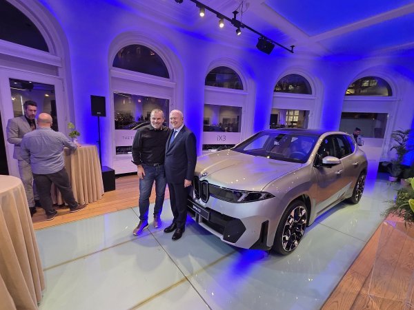 BMW iX3 50 xDrive, prvi serijski proizvedeni model Neue Klasse – hrvatska premijera