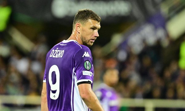 Džeko već na zimu napušta Fiorentinu? Poznato je i u koji klub odlazi