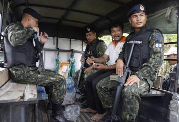 Trump proglasio primirje, ali ga nisu čuli: Traju sukobi u Kambodži