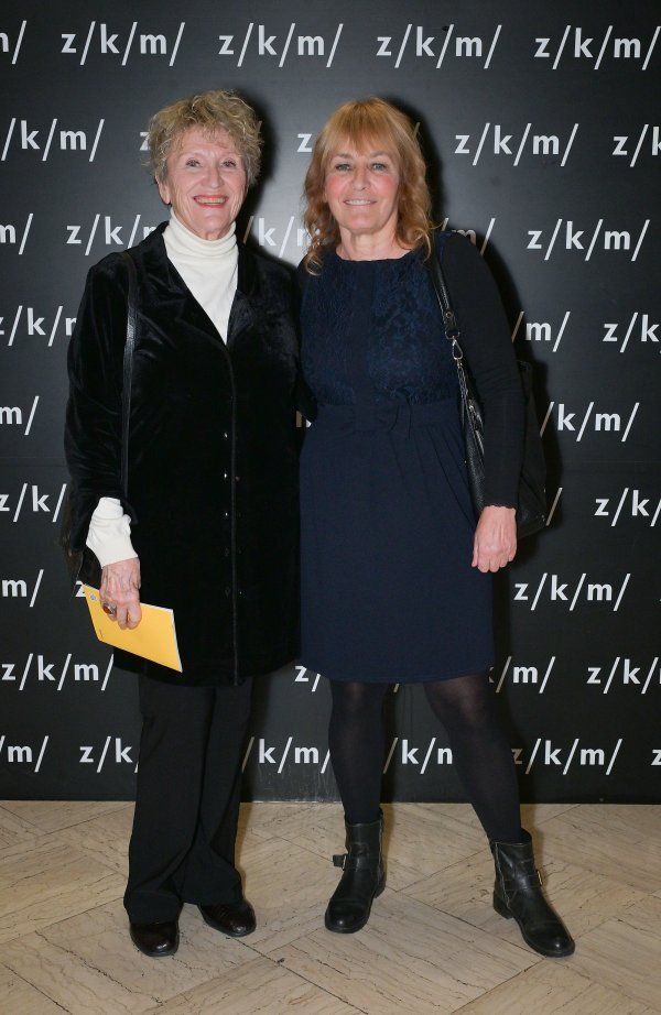 Tihana Škrinjarić sa Sanjom Pilić na premijeri predstave