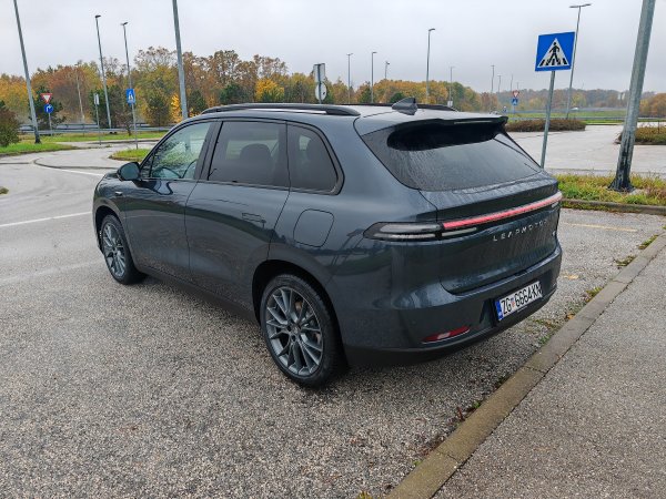 Leapmotor C10 REEV 215 KS Design