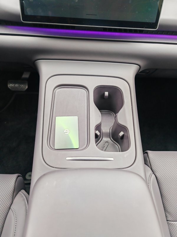 Leapmotor C10 REEV 215 KS Design