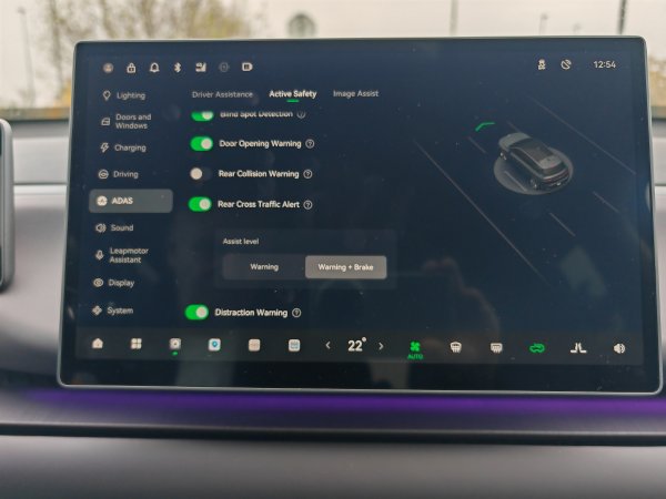 Leapmotor C10 REEV 215 KS Design