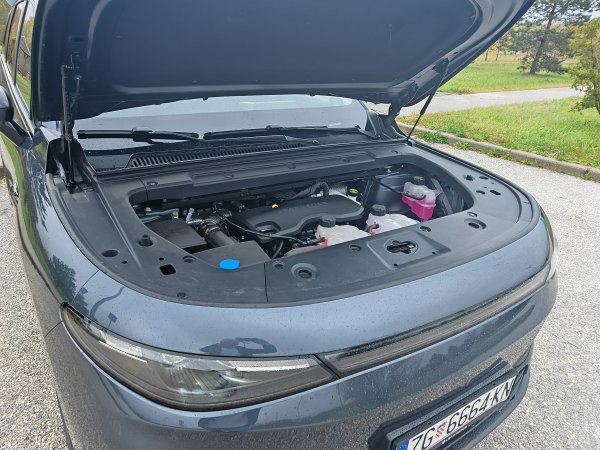 Leapmotor C10 REEV 215 KS Design