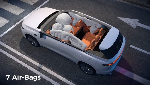 Leapmotor C10 REEV 215 KS - zračni jastuci