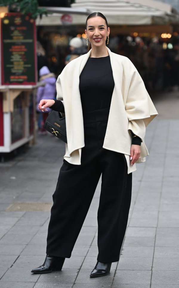 Brat rukometaš, stric nogometaš... Sve poglede ukrala je lijepa brineta iz poznate obitelji