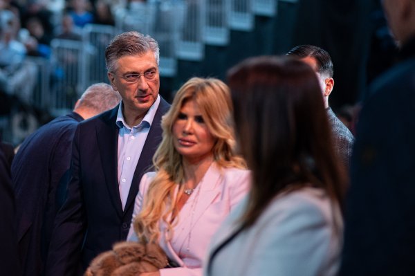 Andrej Plenković, Nika Perenčević