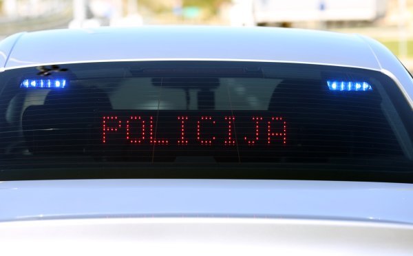 Filmska potjera na A1: Terenac pun migranata bježao od policije u suprotnom smjeru