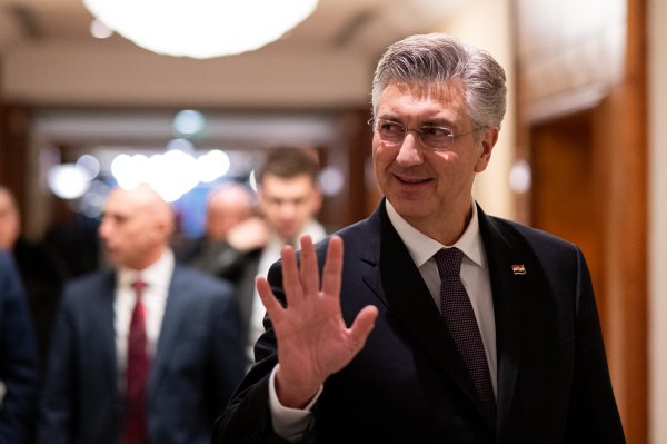 Plenković pozvao sudove da iskoriste stroge kazne protiv femicida