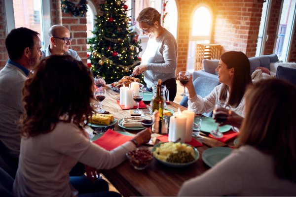 Mit o blagdanskom debljanju: Znanstvenici otkrili pravu istinu o kilogramima